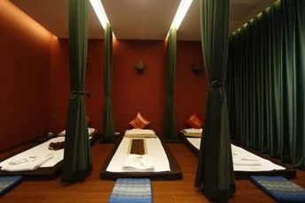 西安未央区泰式按摩的被动瑜伽：当身体被折叠成诗